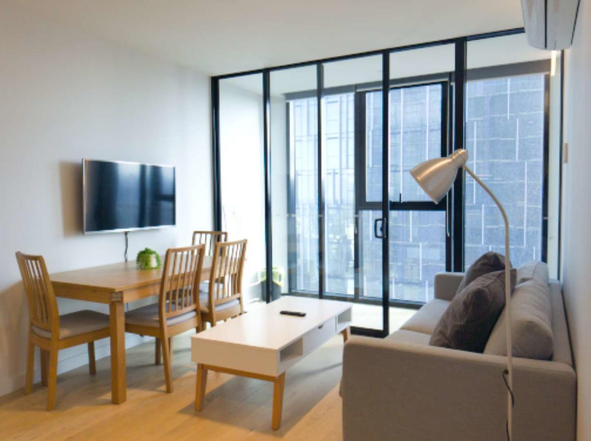 Light Tower Apartment Мелбърн Екстериор снимка